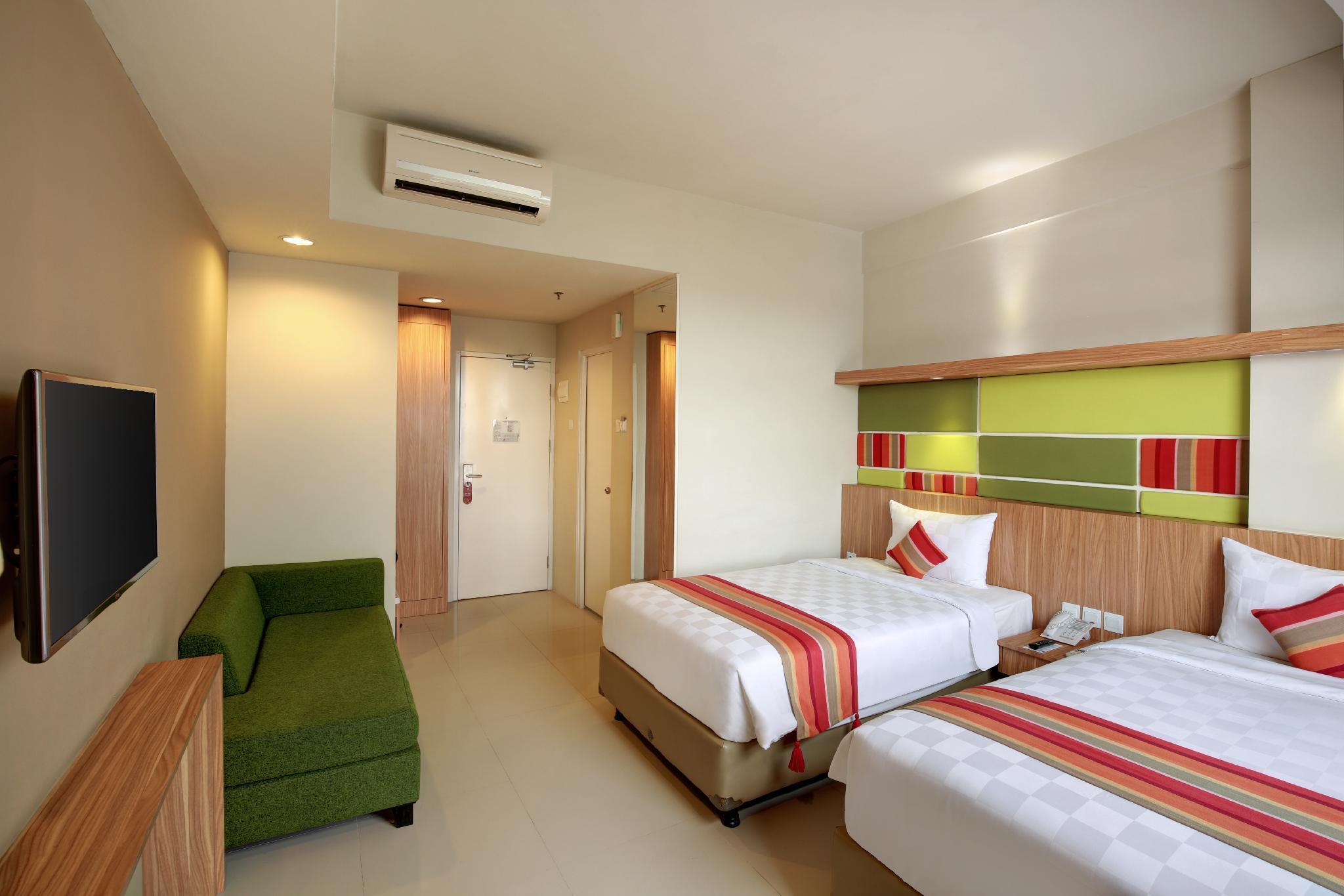 Kyriad Hotel Airport Jakarta Tangerang Exterior photo