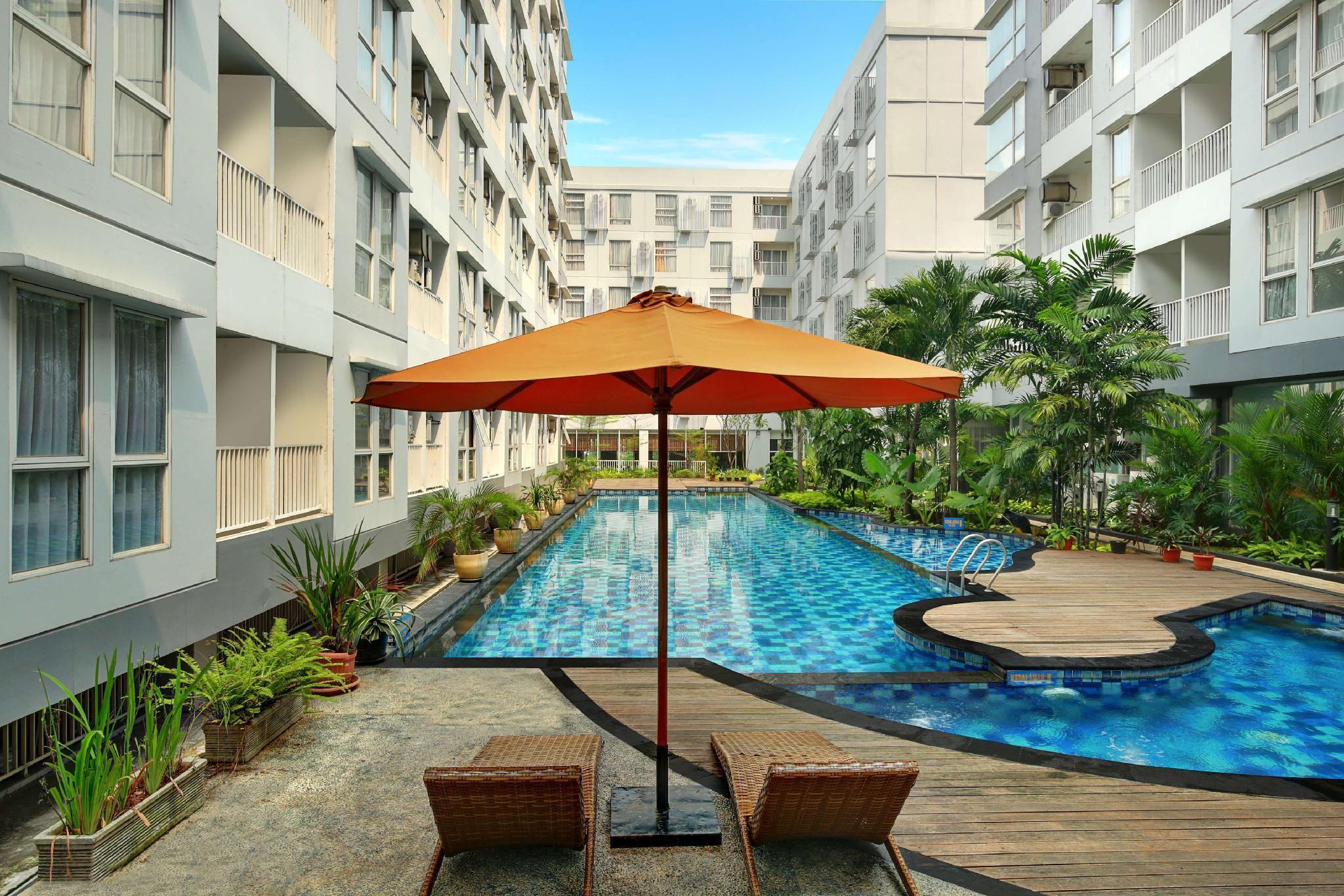 Kyriad Hotel Airport Jakarta Tangerang Exterior photo
