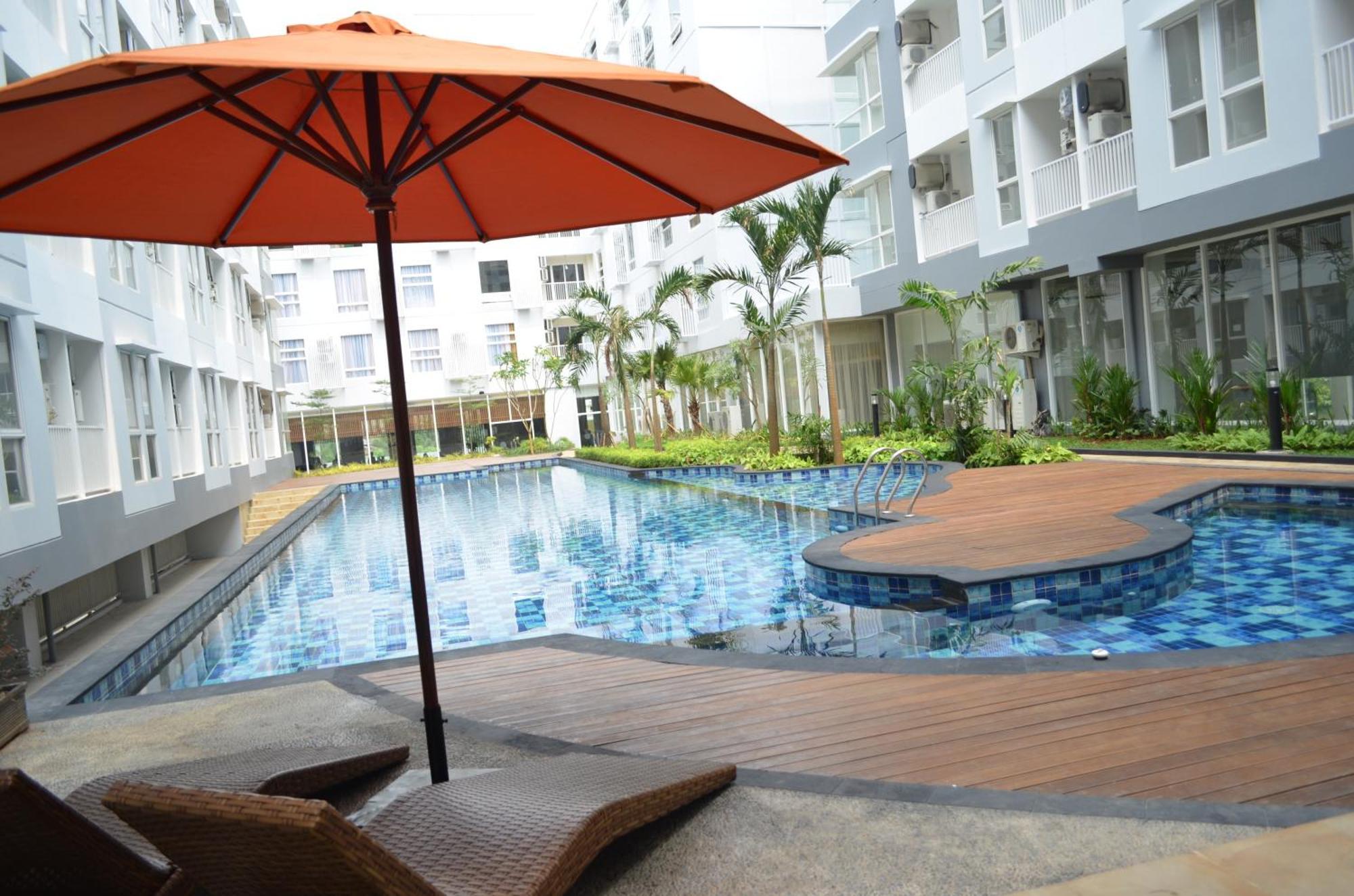 Kyriad Hotel Airport Jakarta Tangerang Exterior photo