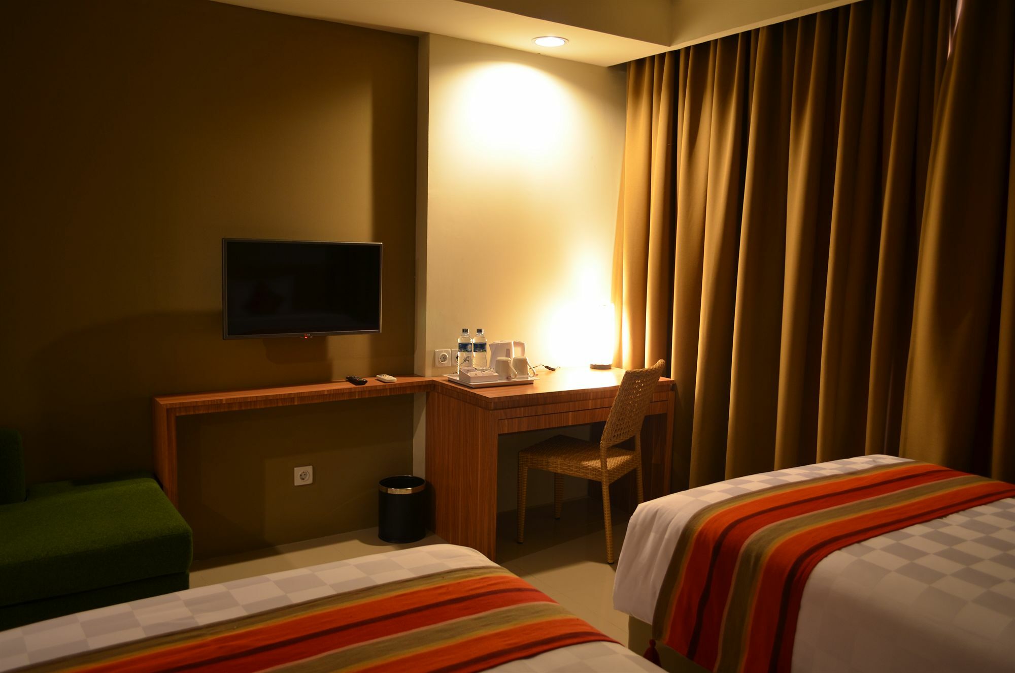 Kyriad Hotel Airport Jakarta Tangerang Exterior photo